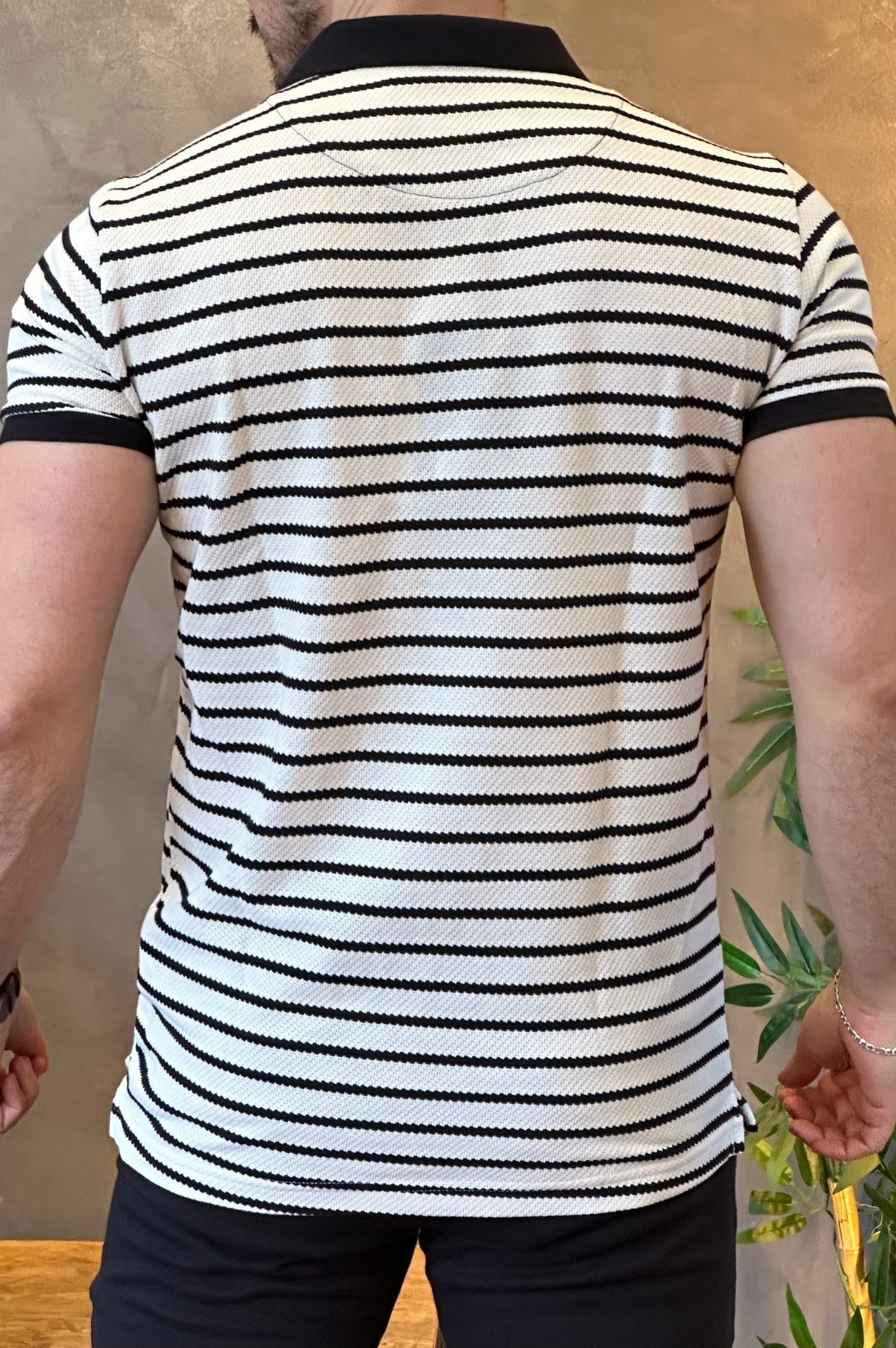 Polo Malha Listrada Preto King&Joe