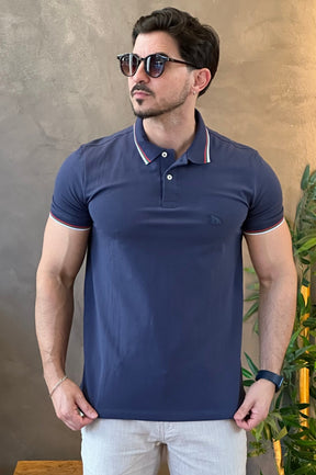 Polo Azul Marinho Acostamento