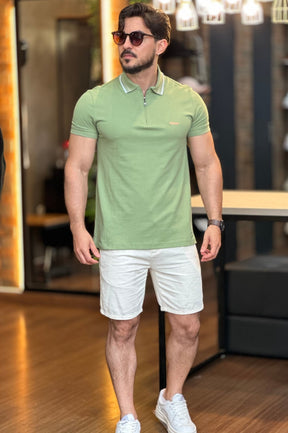 Polo Verde com Ziper Acostamento