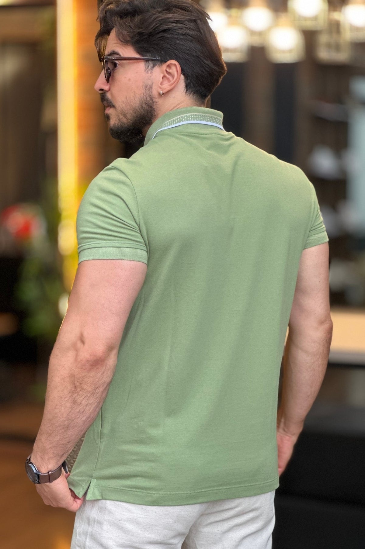 Polo Verde com Ziper Acostamento