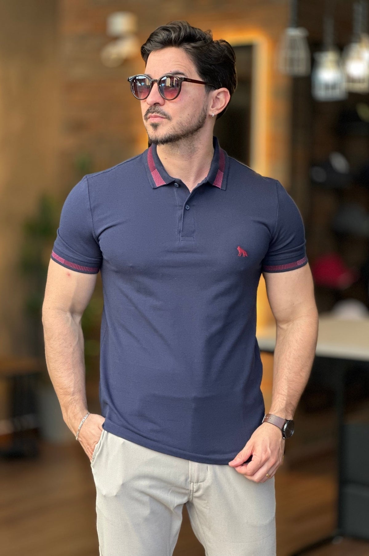 Polo Azul Marinho Acostamento