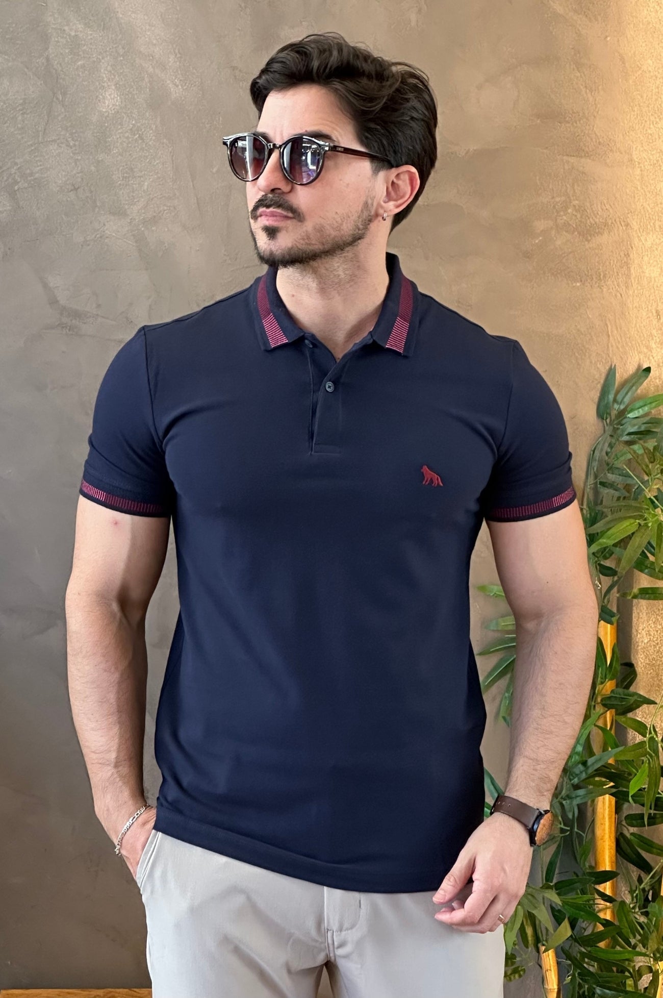 Polo Azul Marinho Acostamento