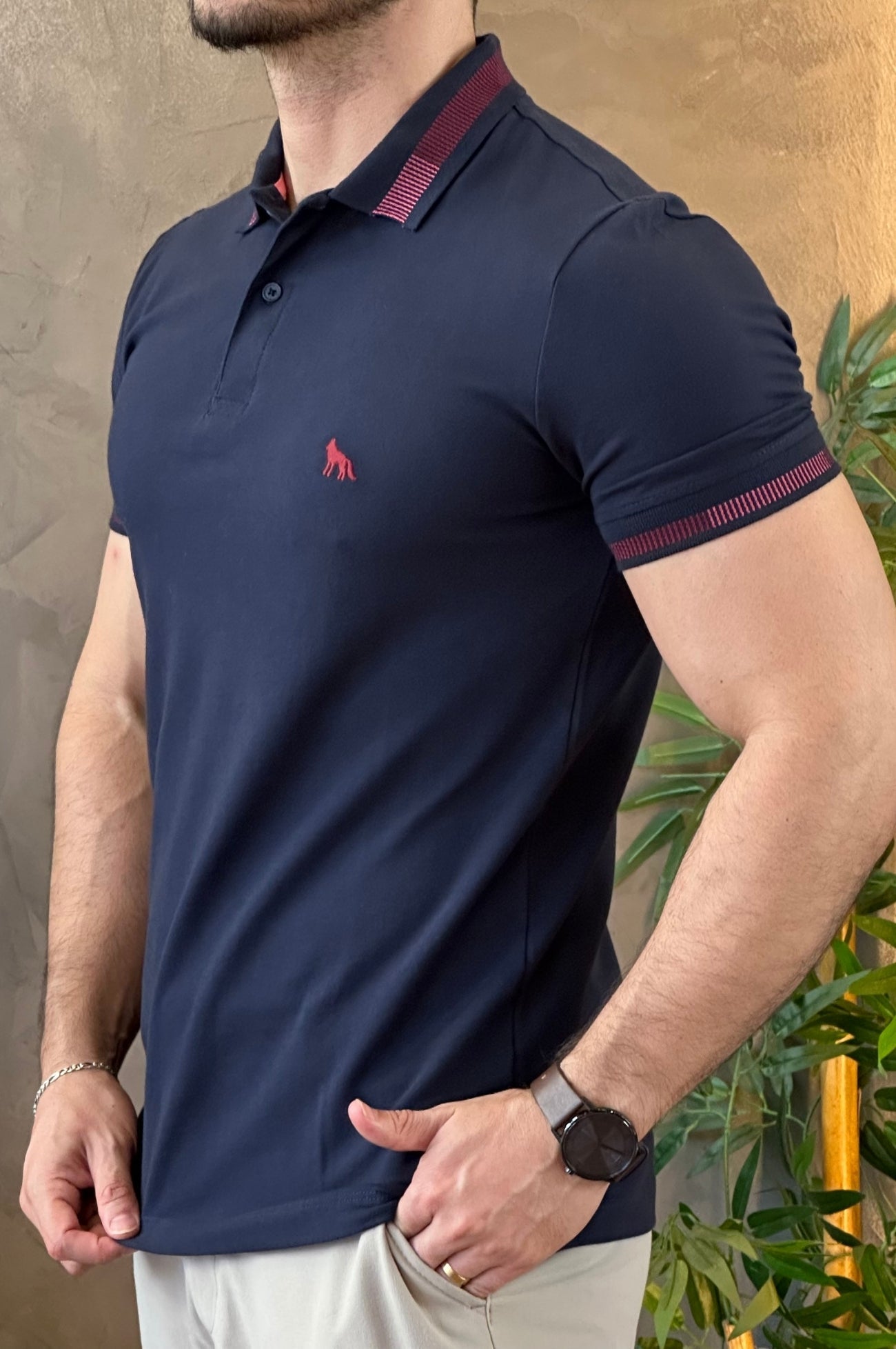 Polo Azul Marinho Acostamento